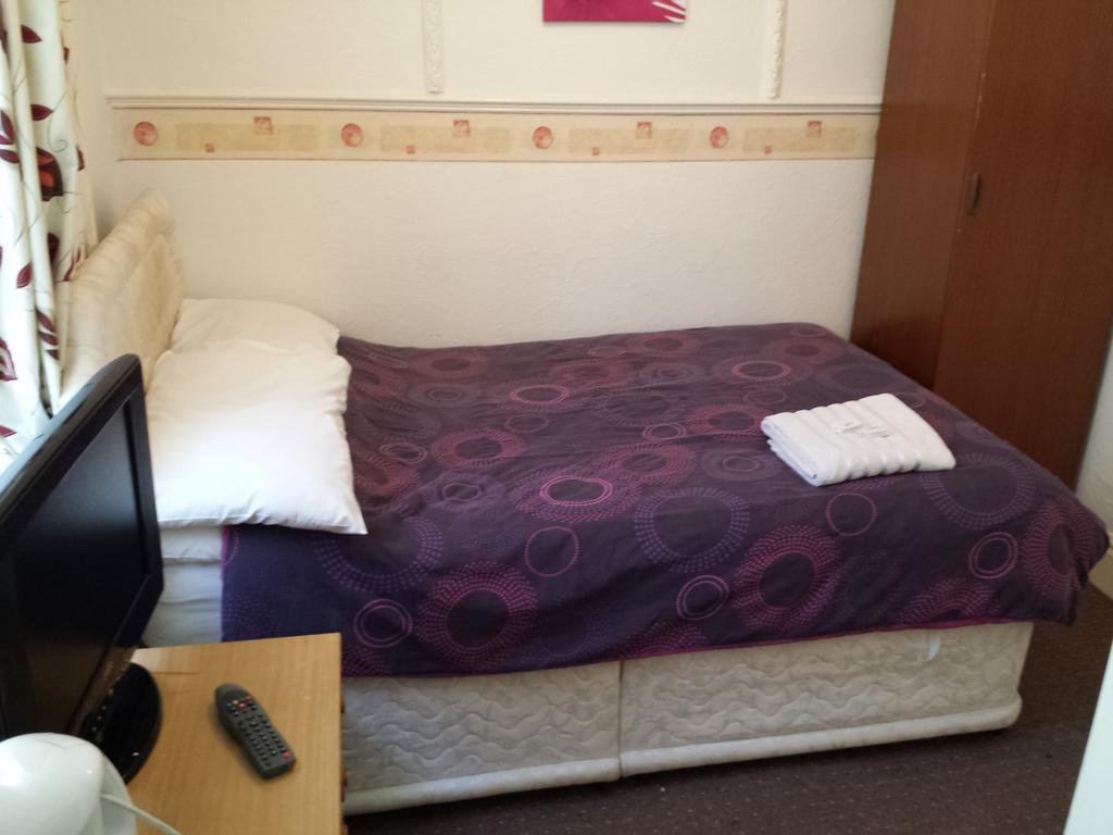 Bed and Breakfast The Elmora Blackpool Zimmer foto
