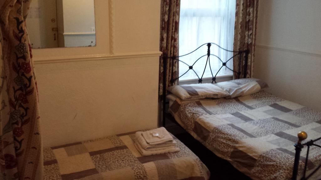 Bed and Breakfast The Elmora Blackpool Zimmer foto