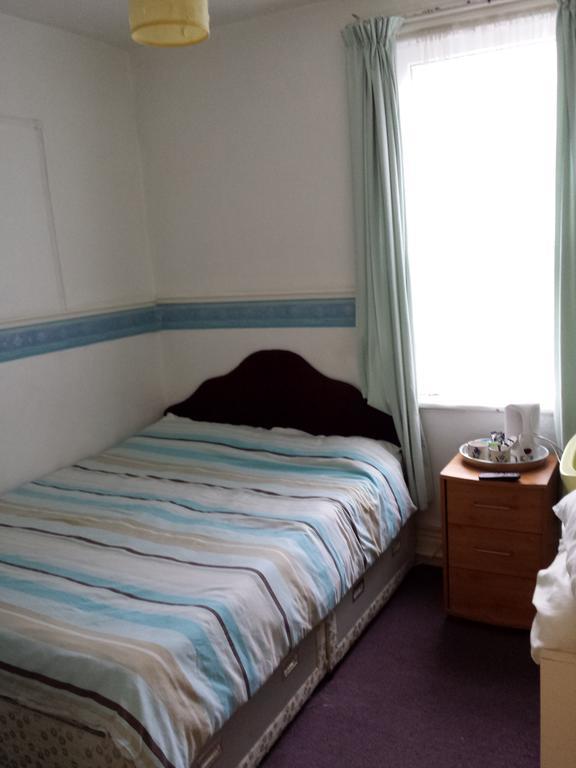 Bed and Breakfast The Elmora Blackpool Zimmer foto